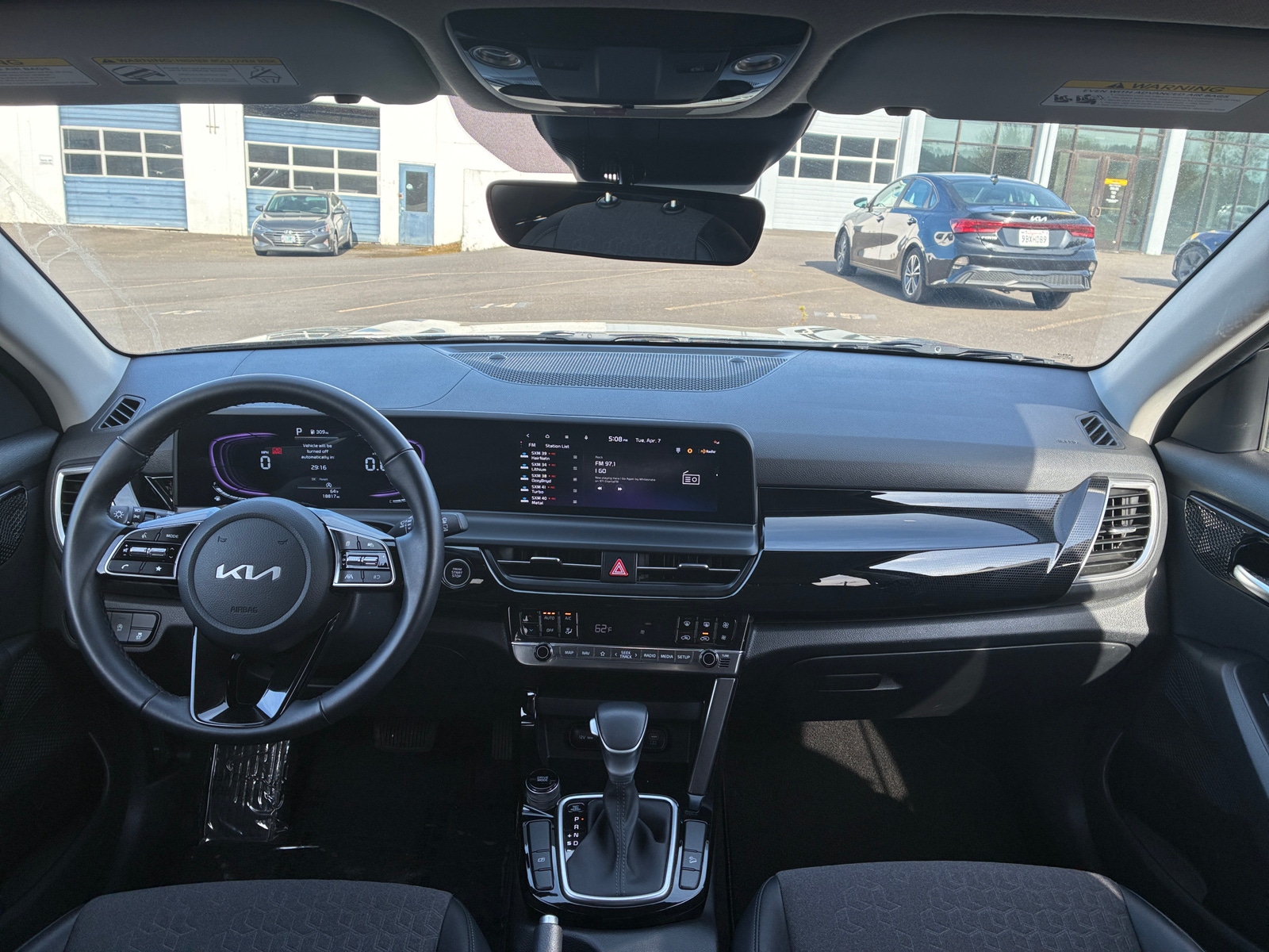 Thumbnail: 2025 Kia Seltos - 3