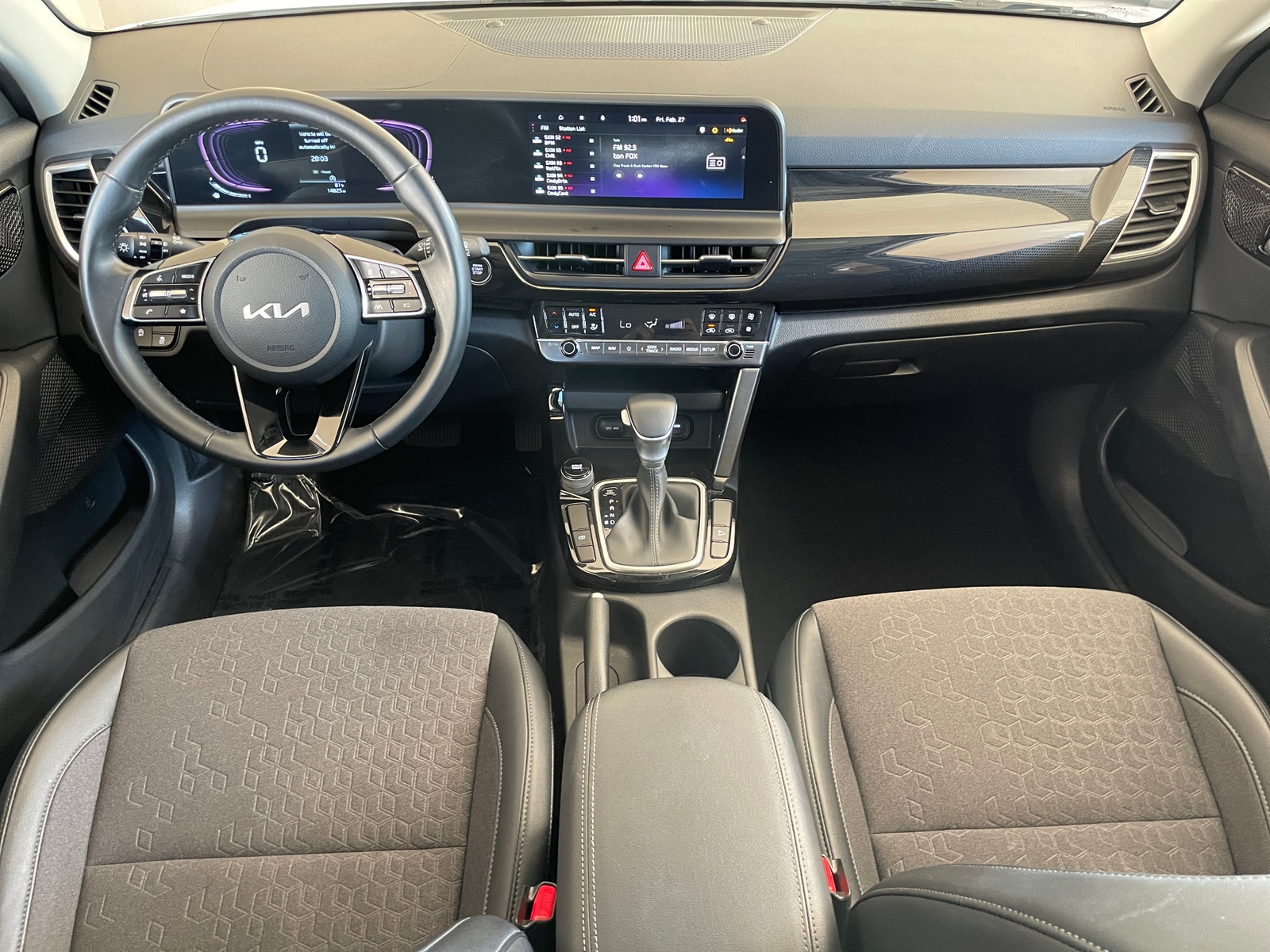 Thumbnail: 2025 Kia Seltos - 3