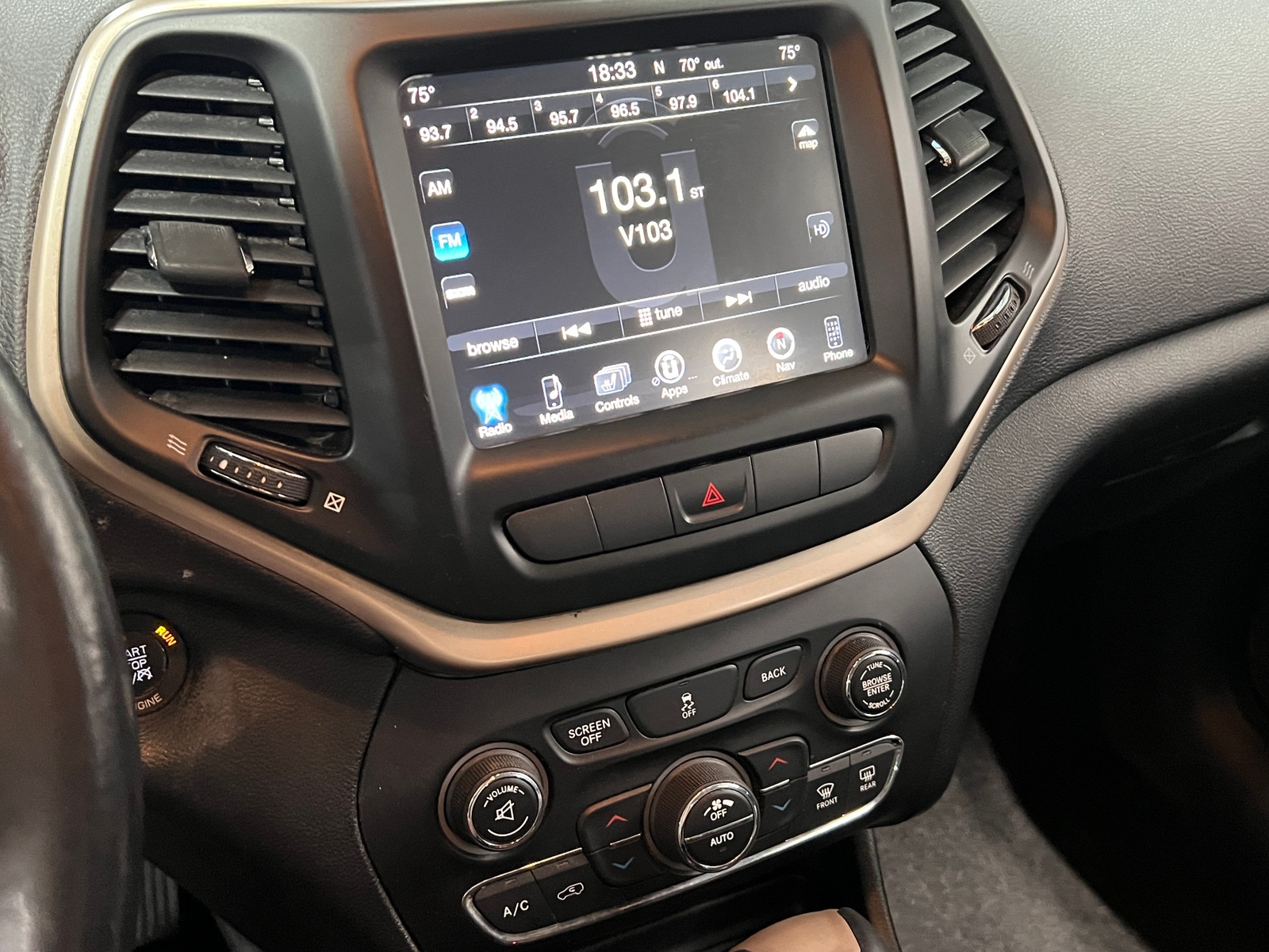 Thumbnail: 2014 Jeep Cherokee - 3