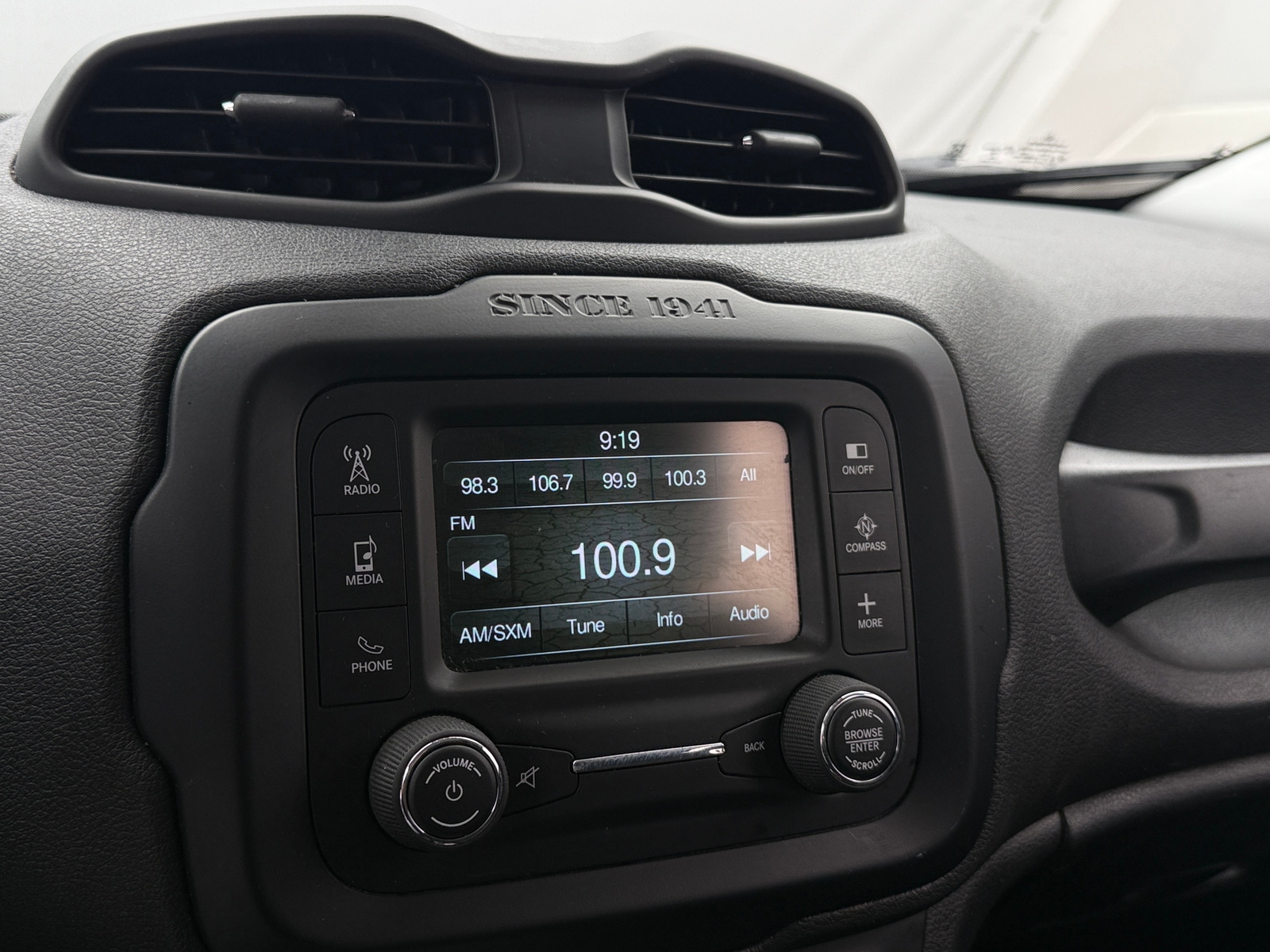 Thumbnail: 2016 Jeep Renegade - 4