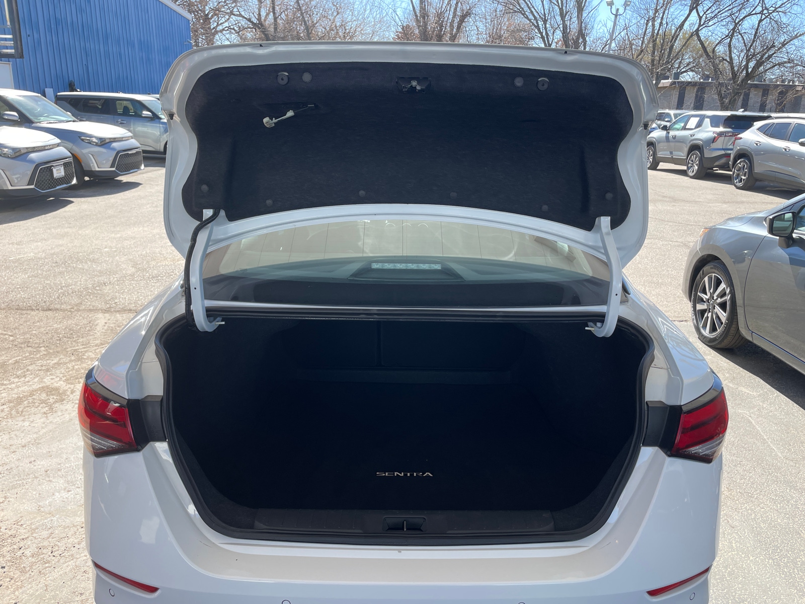 Thumbnail: 2025 Nissan Sentra - 6