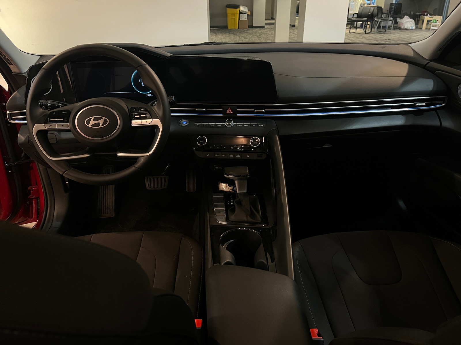 Thumbnail: 2025 Hyundai Elantra - 3