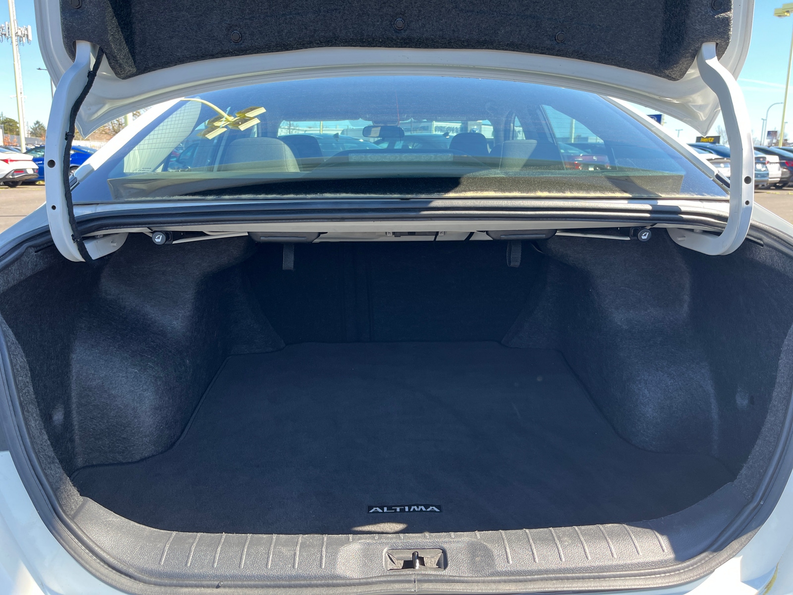 Thumbnail: 2025 Nissan Altima - 6