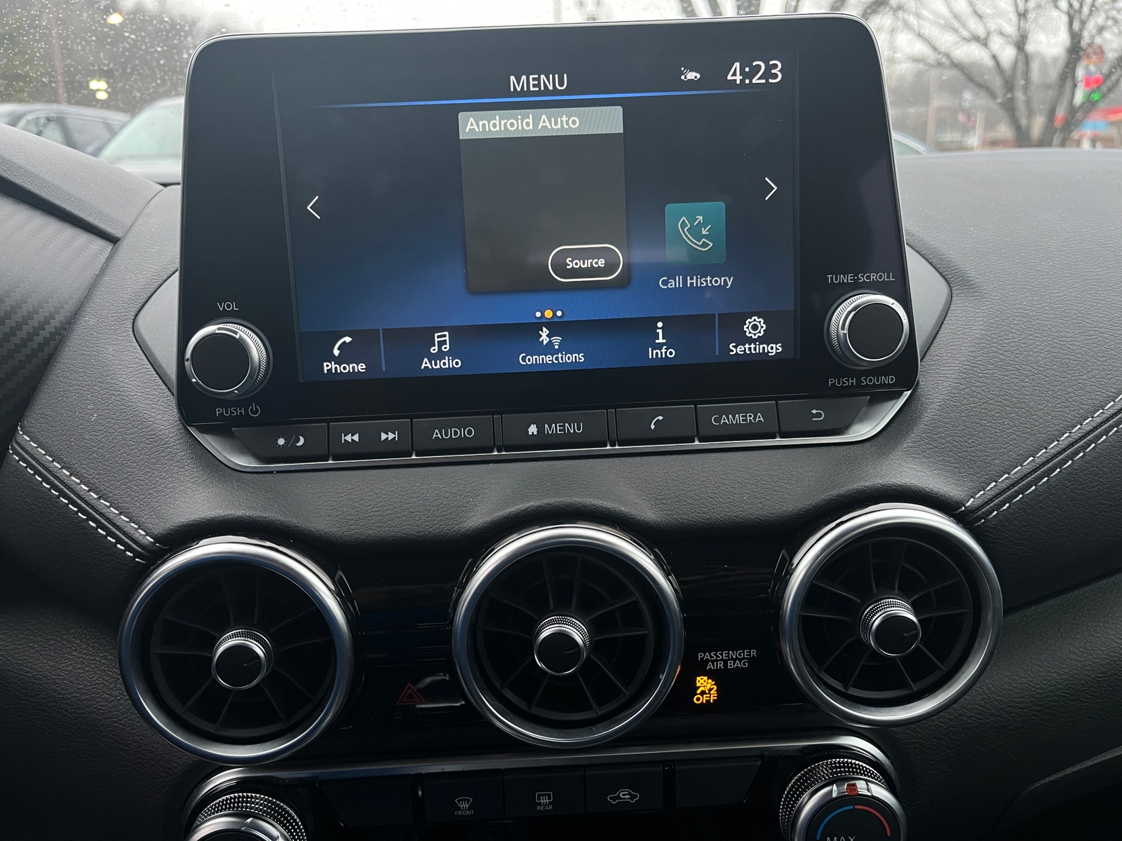 Thumbnail: 2025 Nissan Sentra - 4