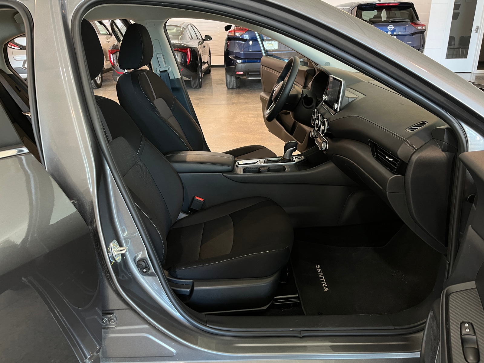 Thumbnail: 2025 Nissan Sentra - 2