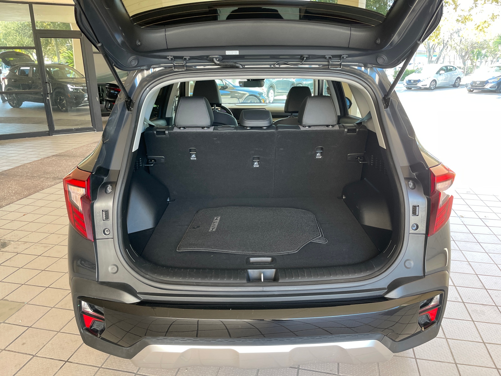 Thumbnail: 2025 Kia Seltos - 4