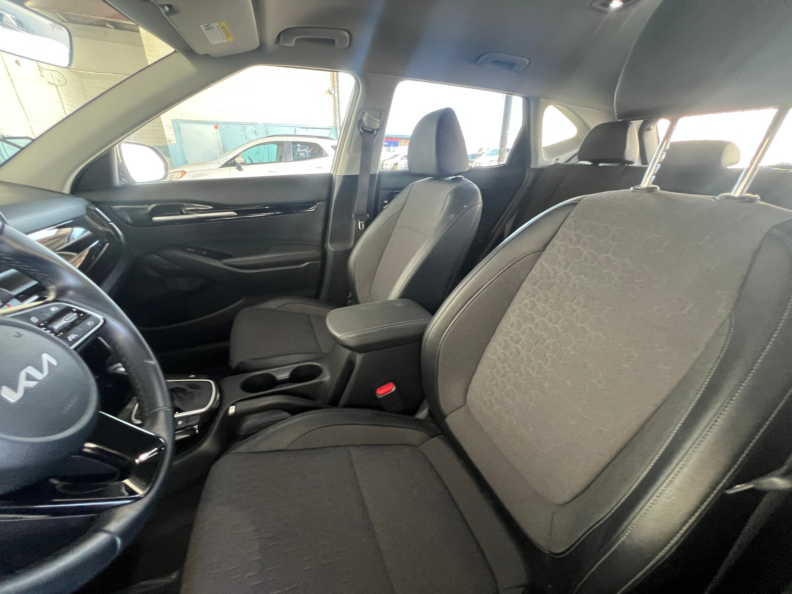 Thumbnail: 2025 Kia Seltos - 2