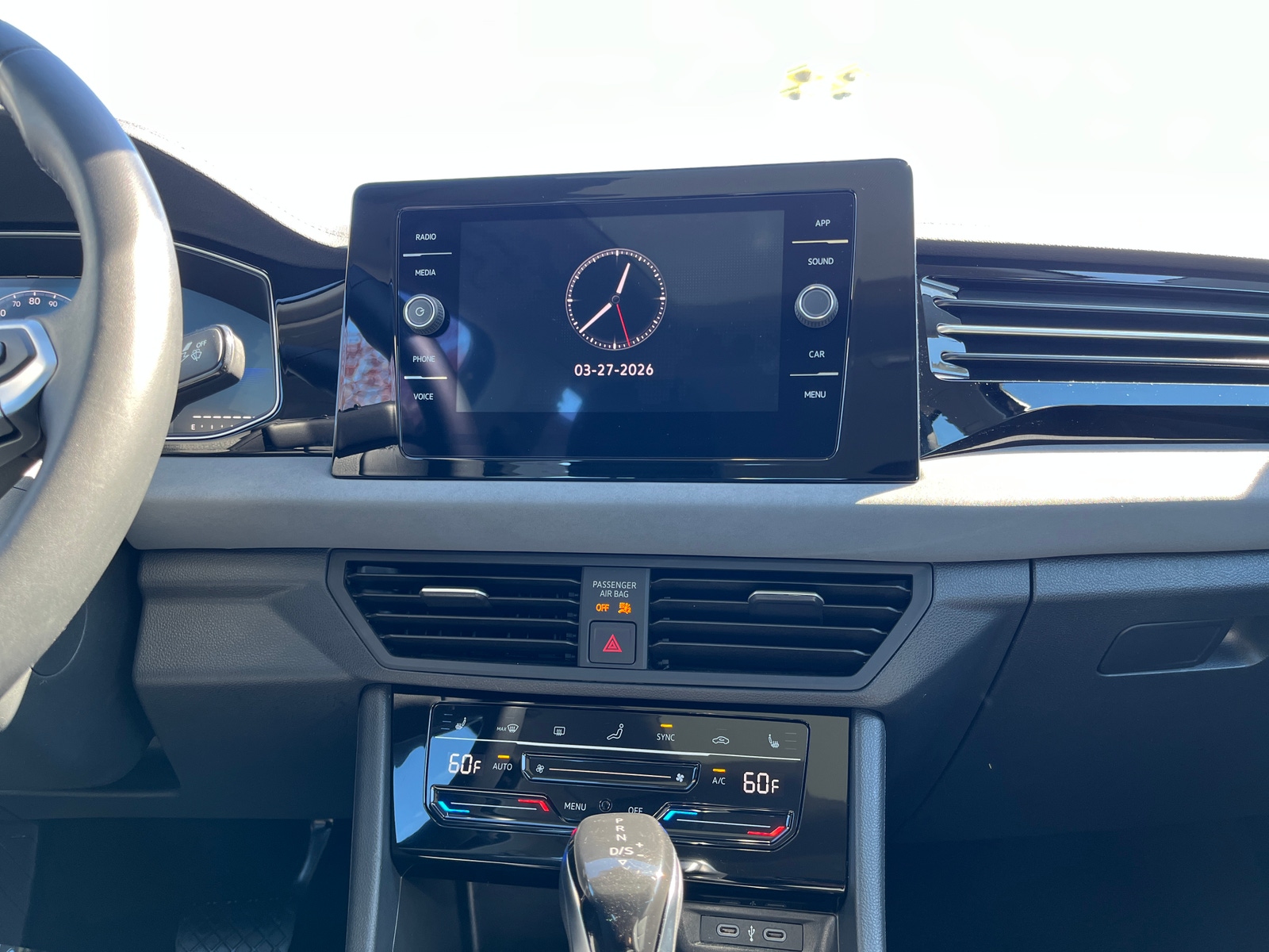 Thumbnail: 2025 Volkswagen Jetta - 3