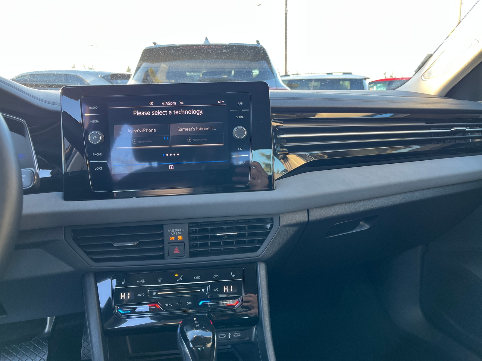 Thumbnail: 2025 Volkswagen Jetta - 4