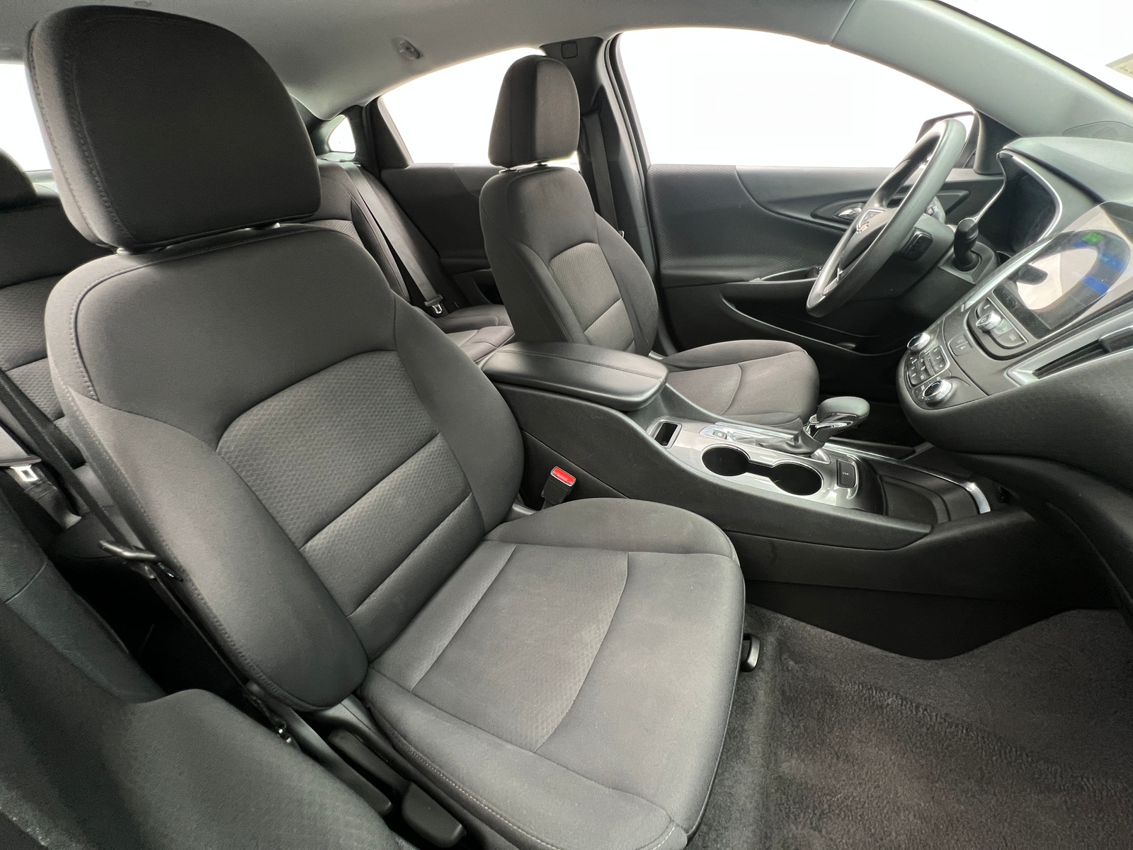 Thumbnail: 2023 Chevrolet Malibu - 2