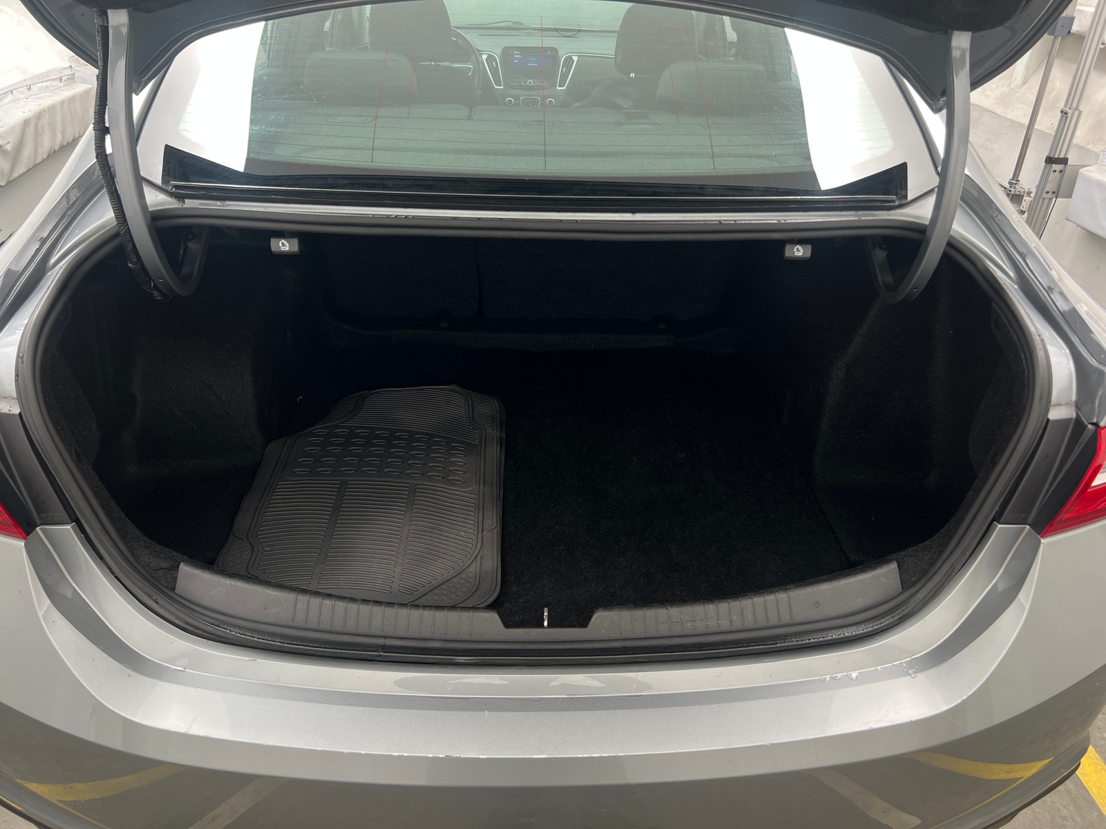 Thumbnail: 2023 Chevrolet Malibu - 7