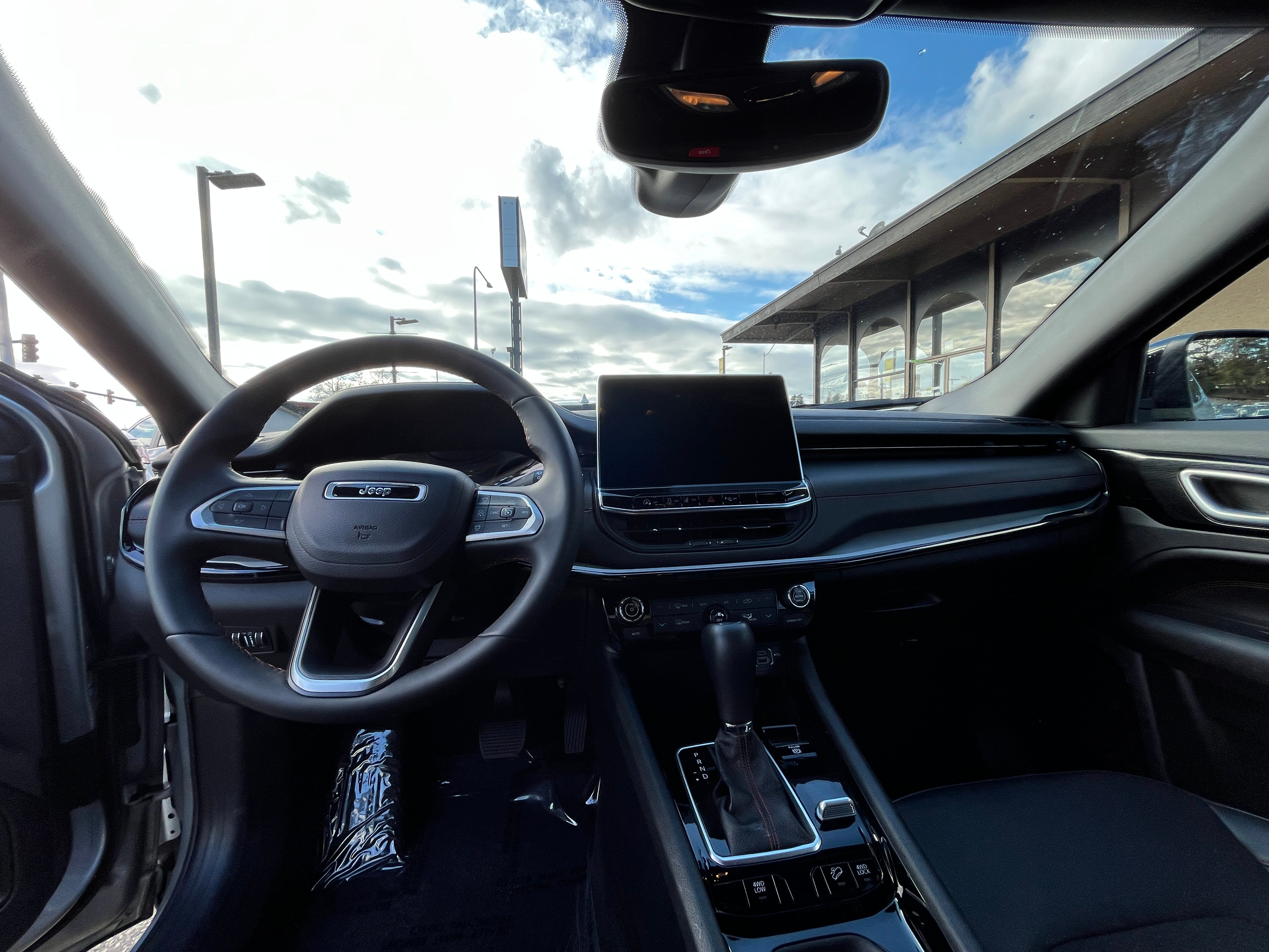 Thumbnail: 2025 Jeep Compass - 3