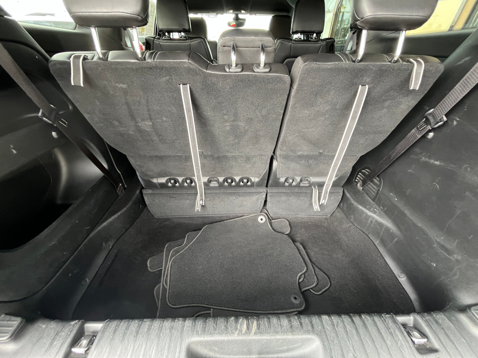 Thumbnail: 2025 Chrysler Pacifica - 6