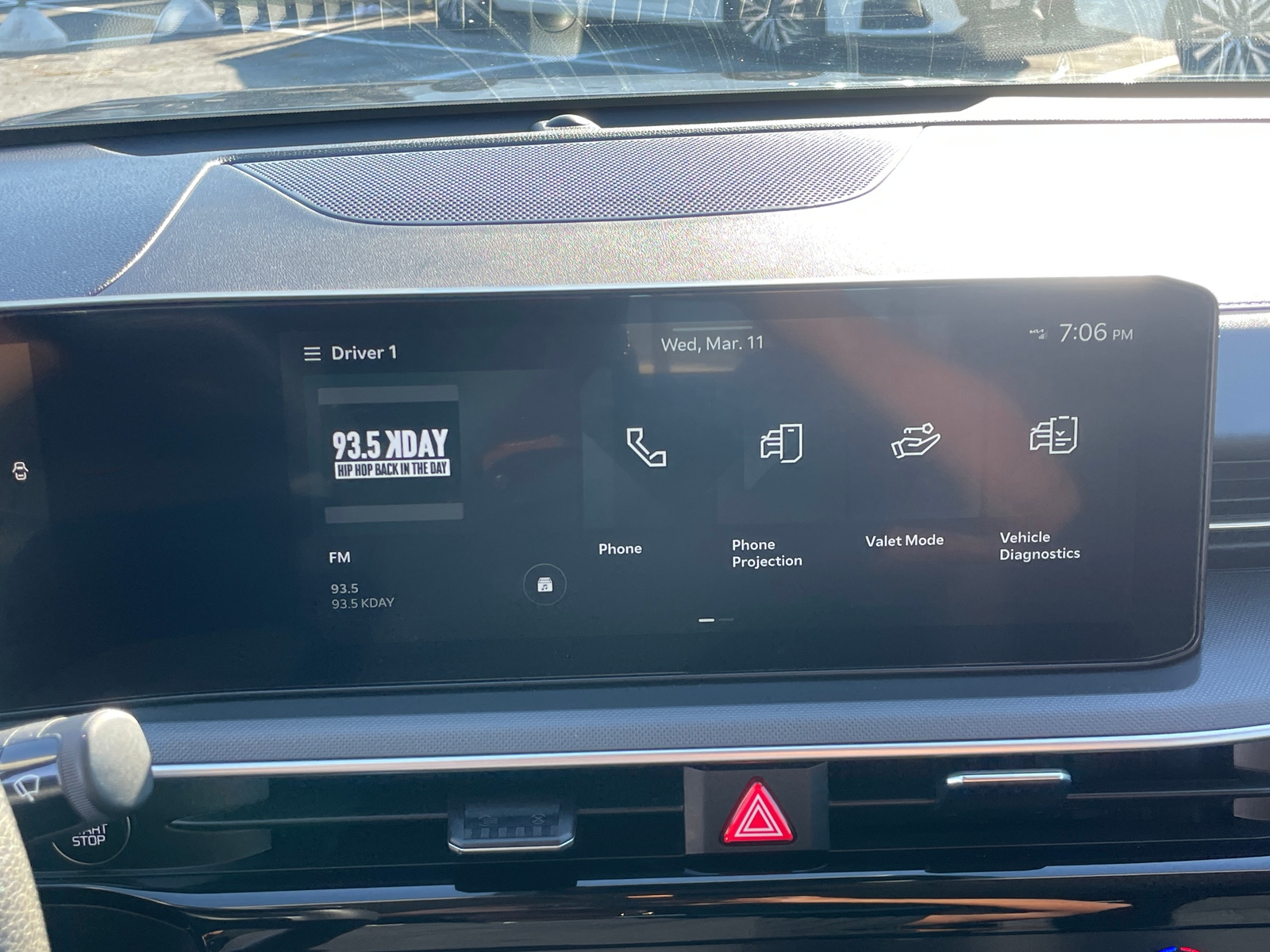 Thumbnail: 2025 Kia K5 - 4