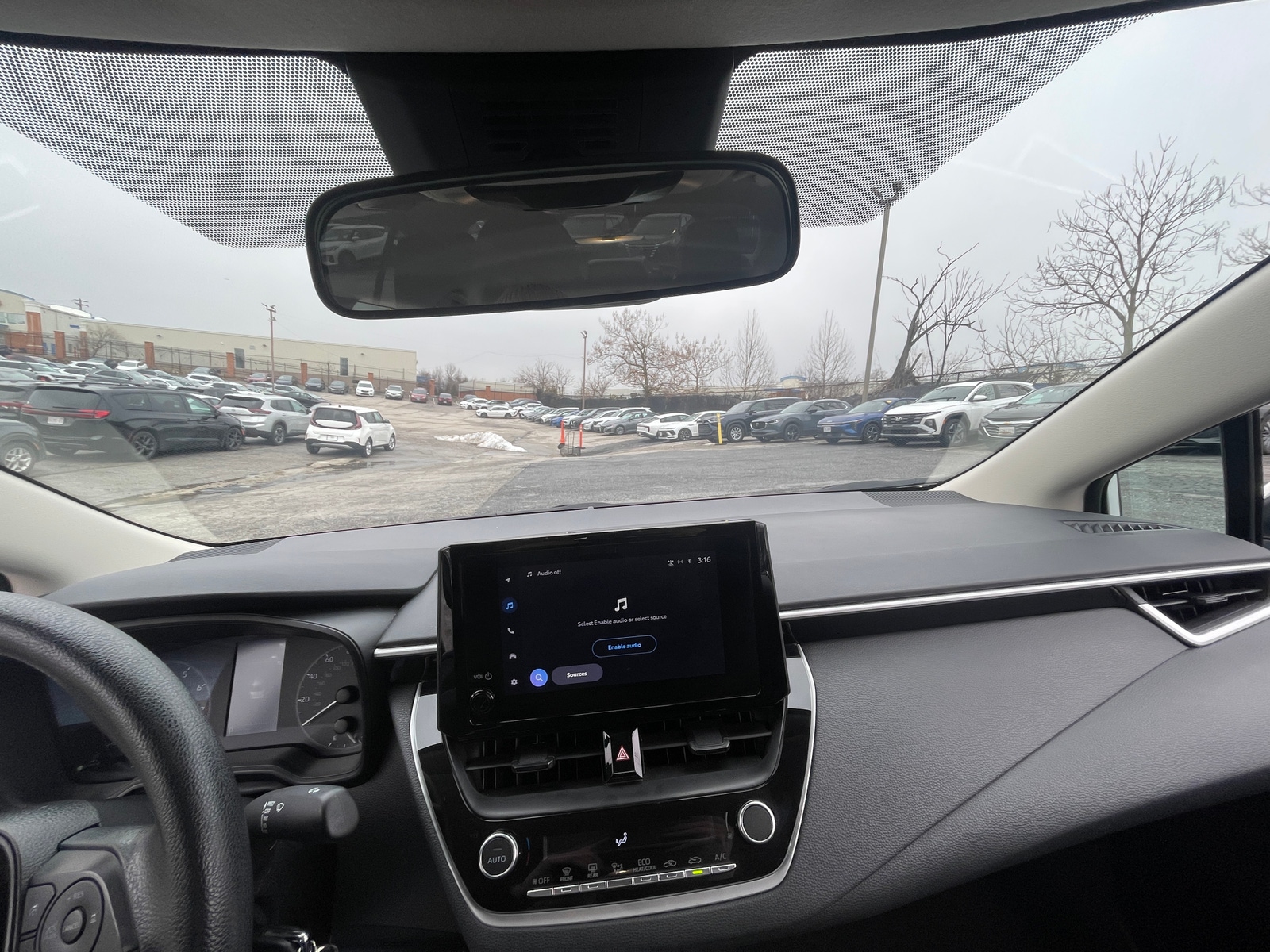 Thumbnail: 2025 Toyota Corolla - 3