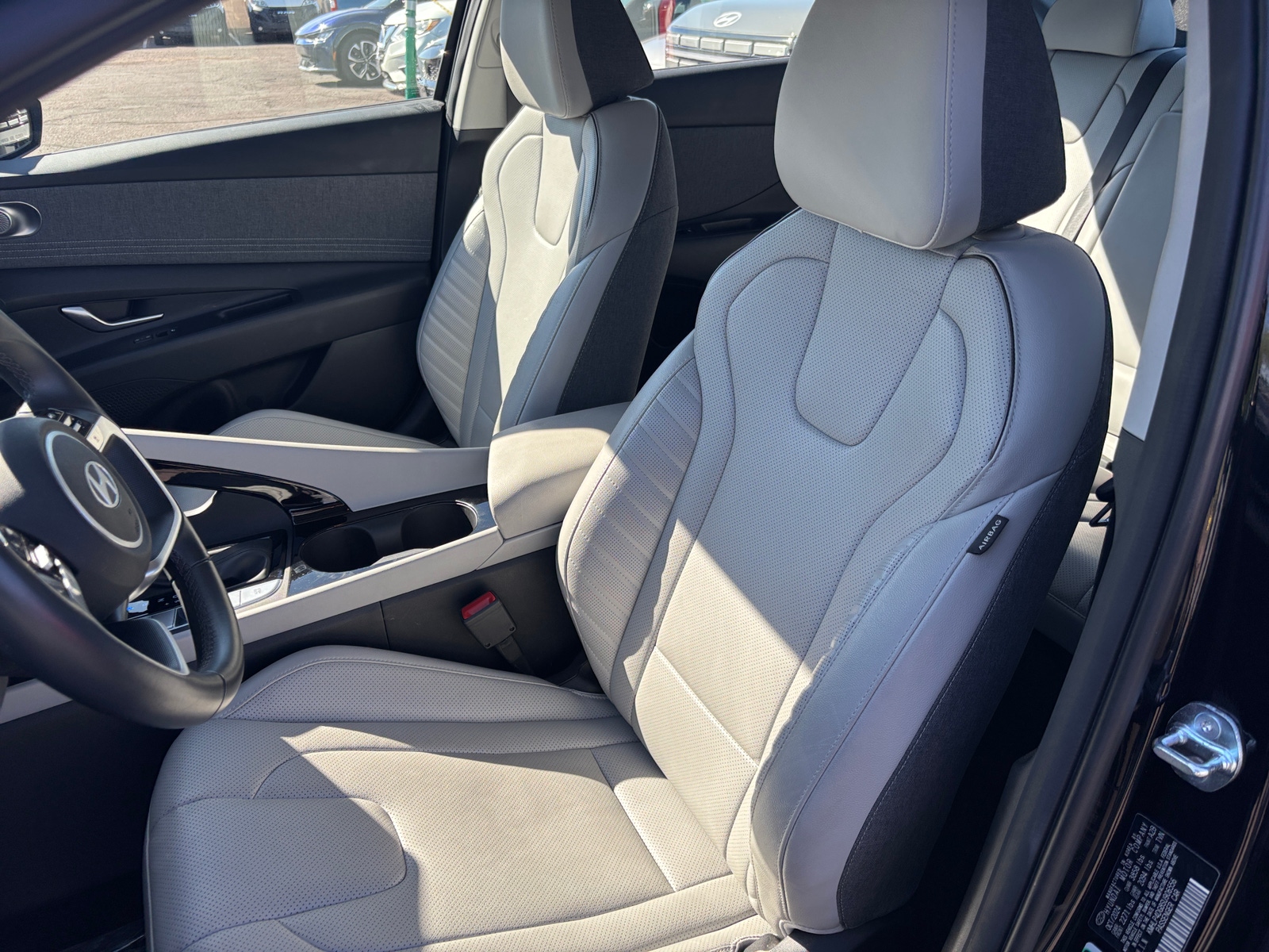 Thumbnail: 2025 Hyundai Elantra - 2