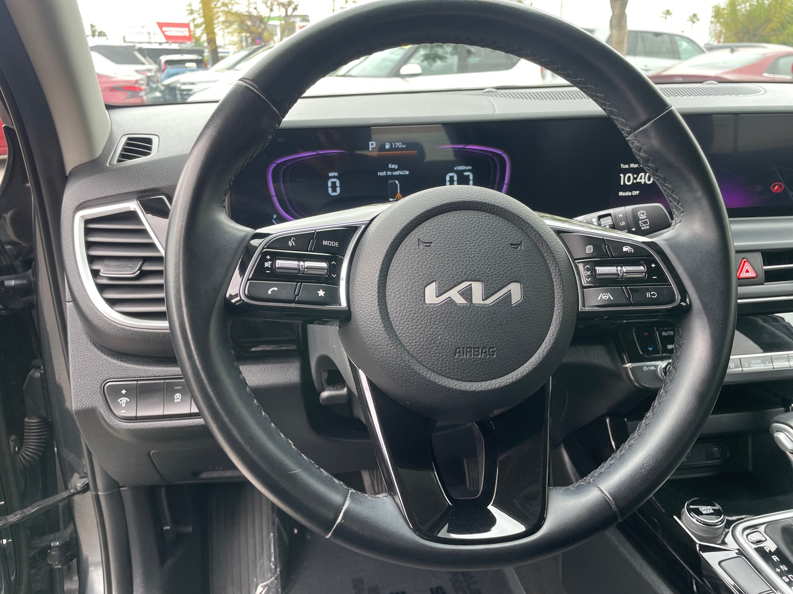 Thumbnail: 2025 Kia Seltos - 4