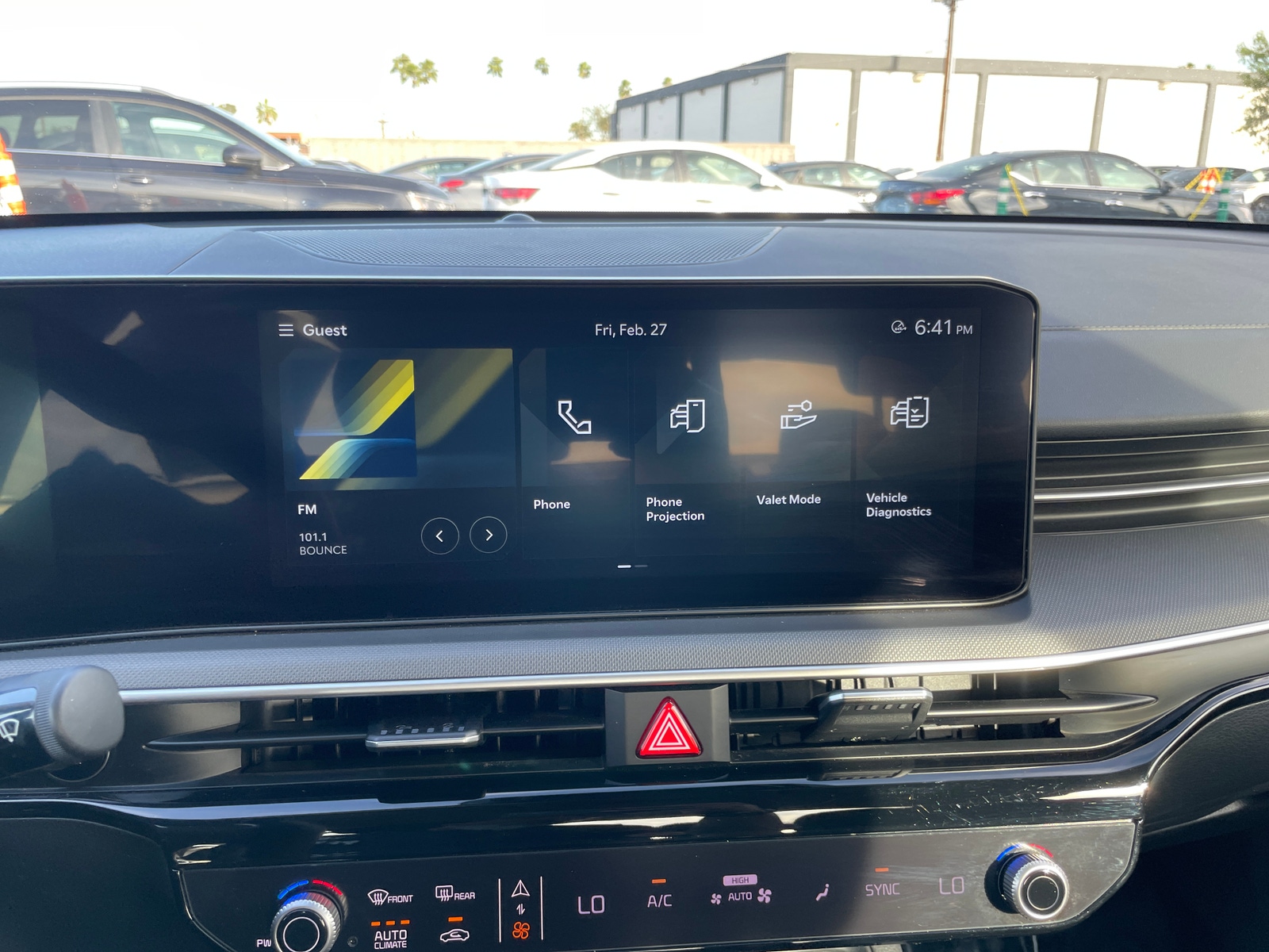 Thumbnail: 2025 Kia K5 - 4