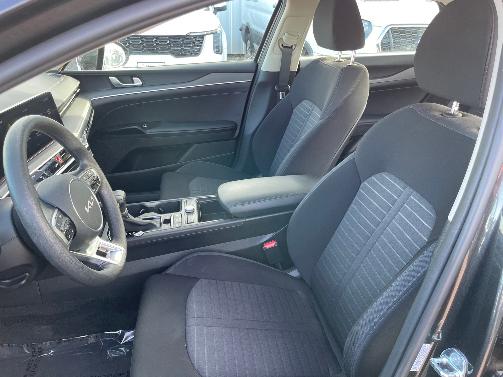 Thumbnail: 2025 Kia K5 - 2