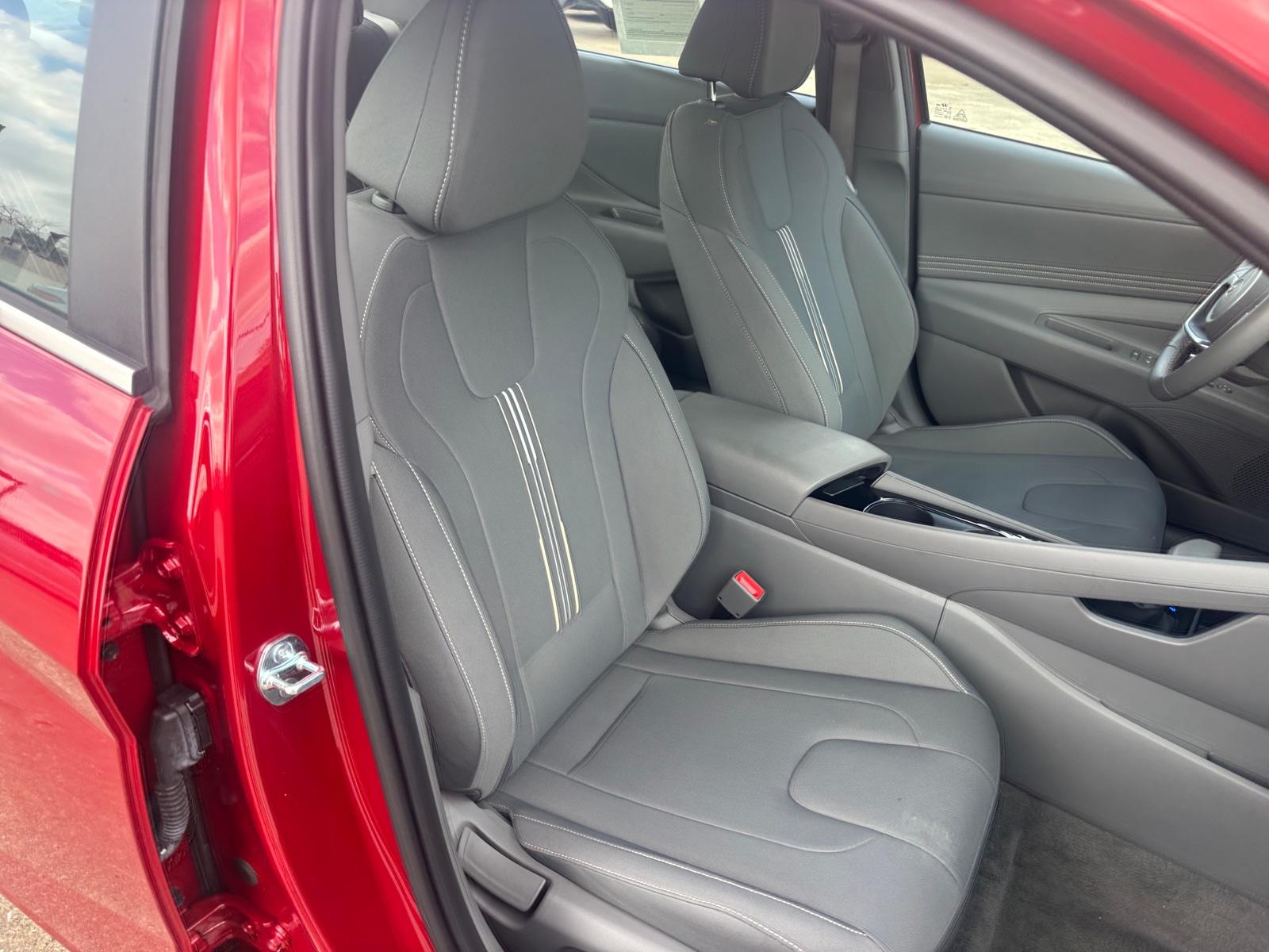 Thumbnail: 2025 Hyundai Elantra - 2