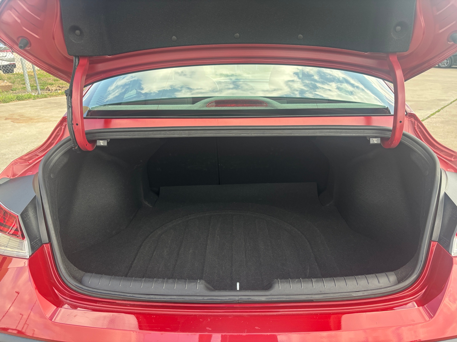 Thumbnail: 2025 Hyundai Elantra - 6