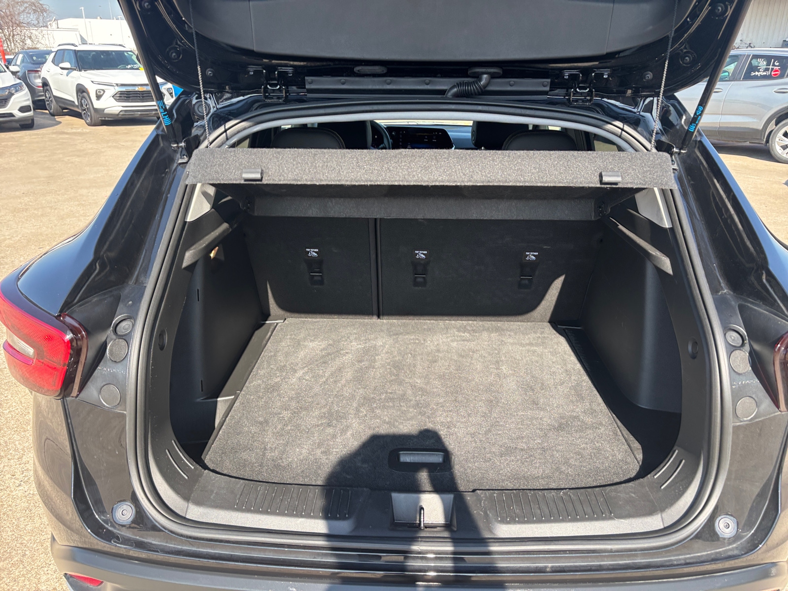 Thumbnail: 2025 Chevrolet Trax - 6