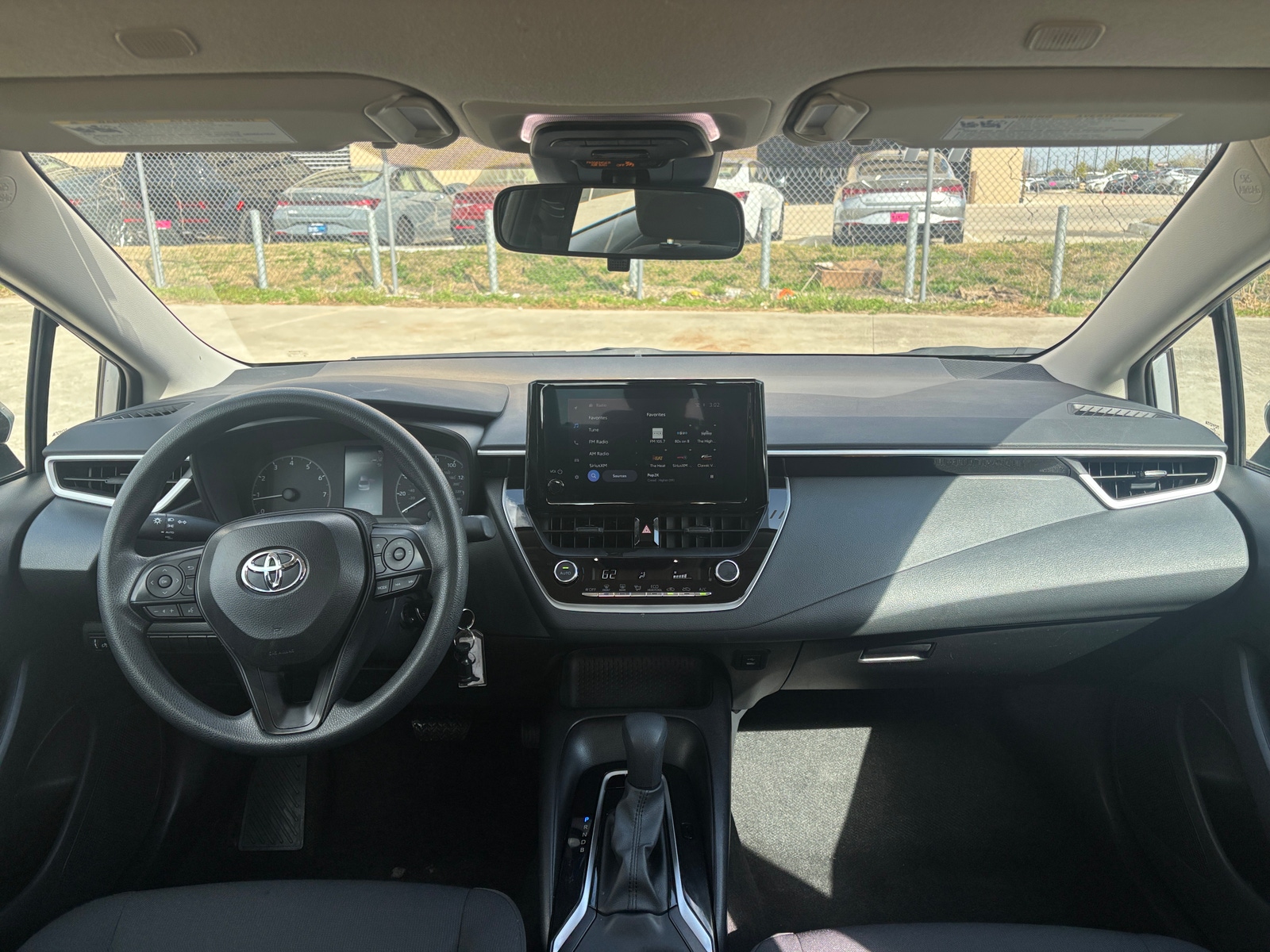 Thumbnail: 2025 Toyota Corolla - 3