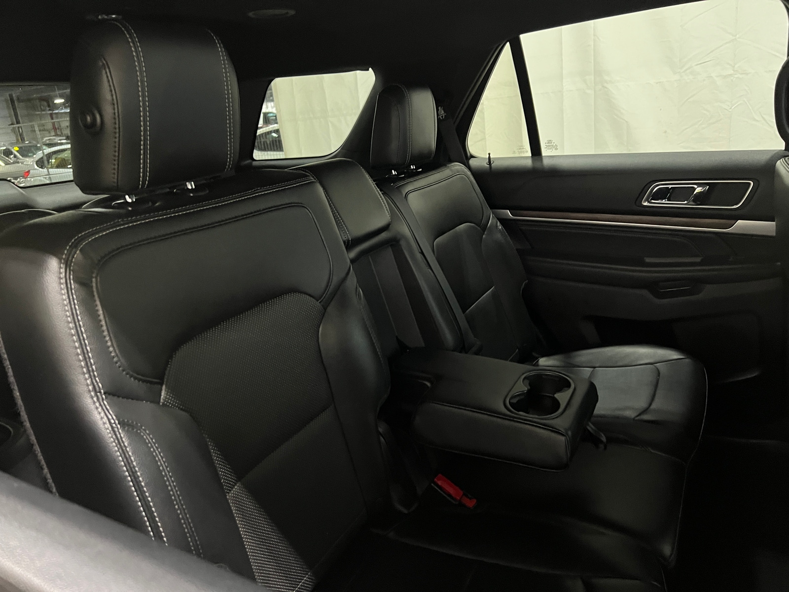 Thumbnail: 2017 Ford Explorer - 5