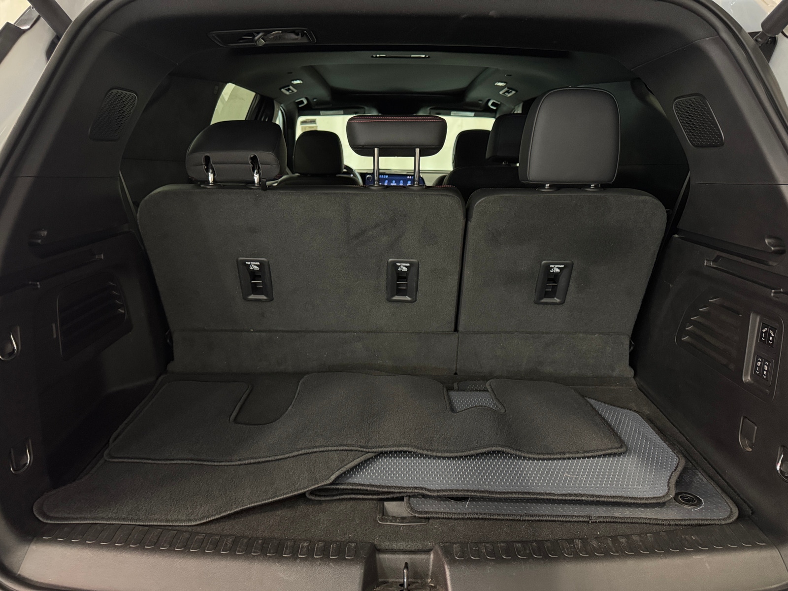 Thumbnail: 2024 Chevrolet Traverse - 6