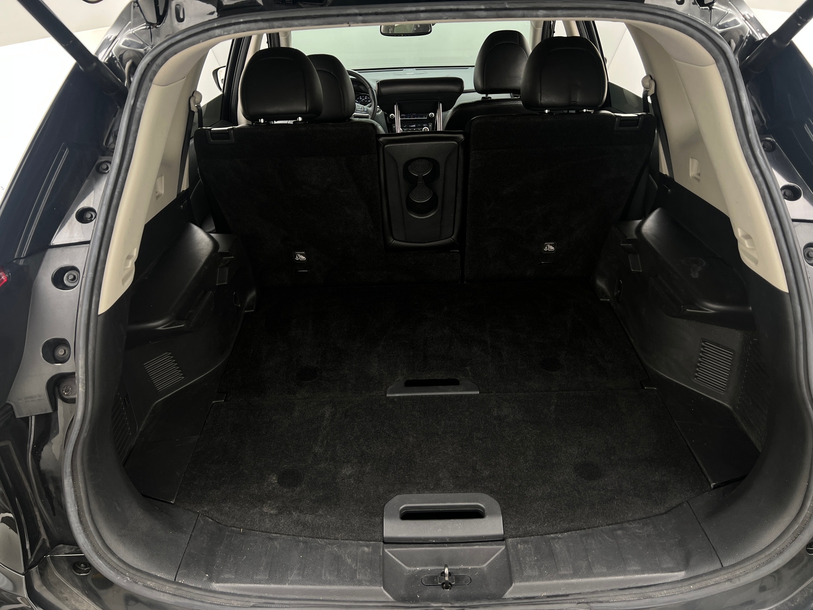 Thumbnail: 2019 Nissan Rogue - 6