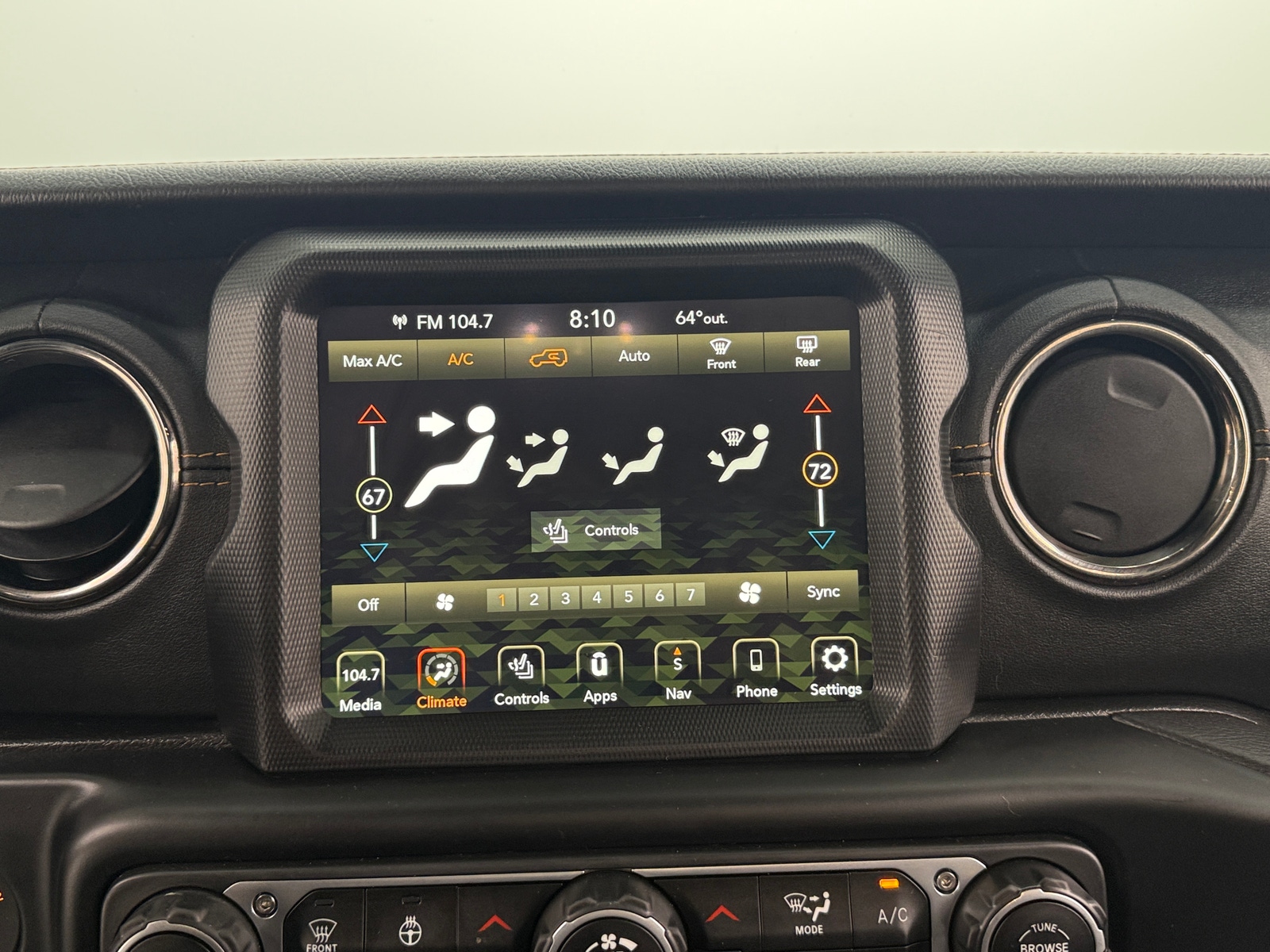 Thumbnail: 2023 Jeep Wrangler - 3