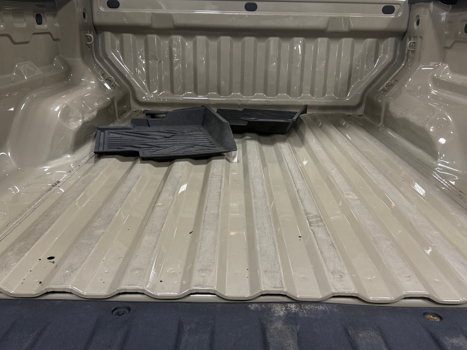 Thumbnail: 2023 Chevrolet Colorado - 7