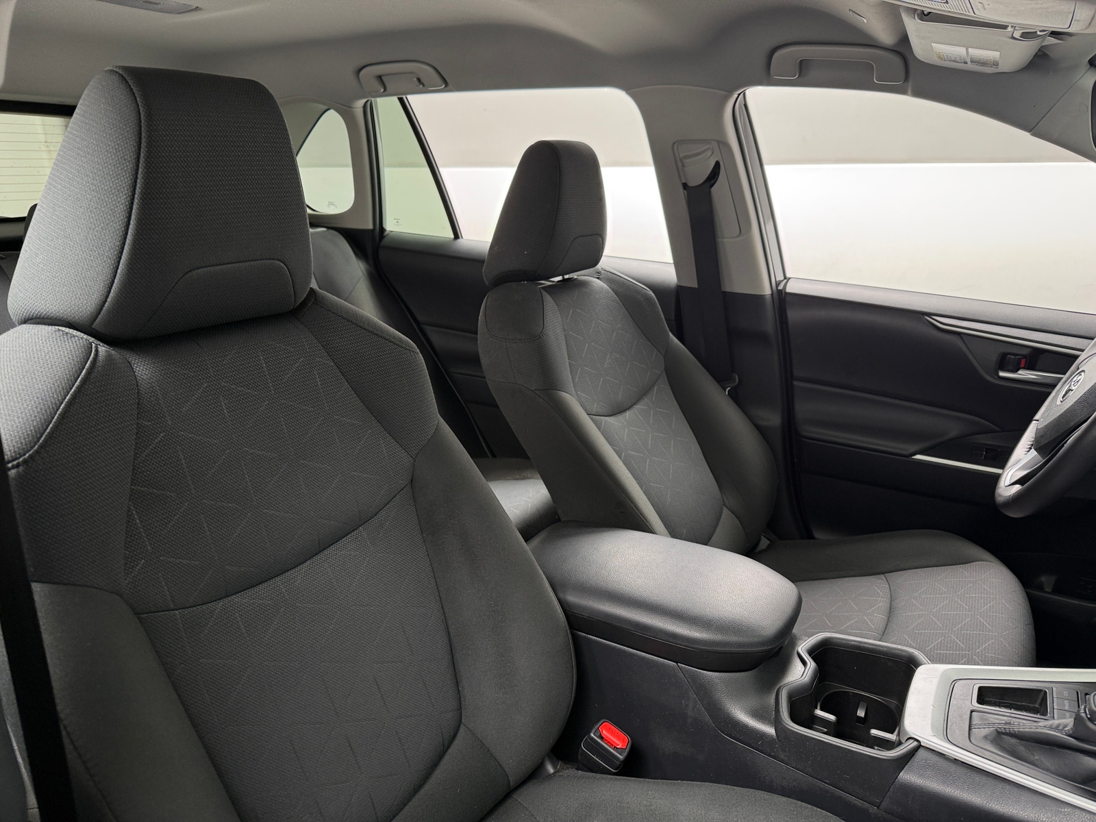 Thumbnail: 2025 Toyota RAV4 - 2