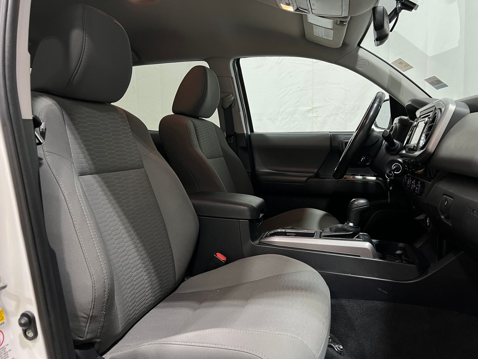 Thumbnail: 2017 Toyota Tacoma - 2