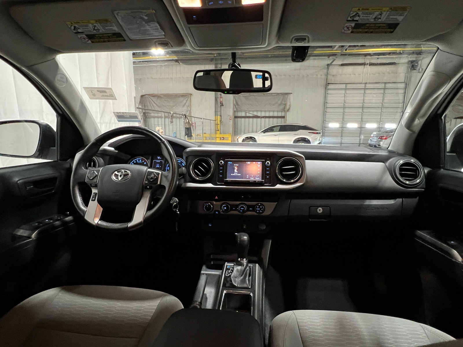 Thumbnail: 2017 Toyota Tacoma - 3