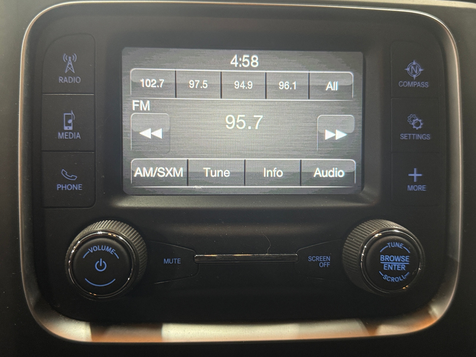 Thumbnail: 2023 RAM 1500 Classic - 4