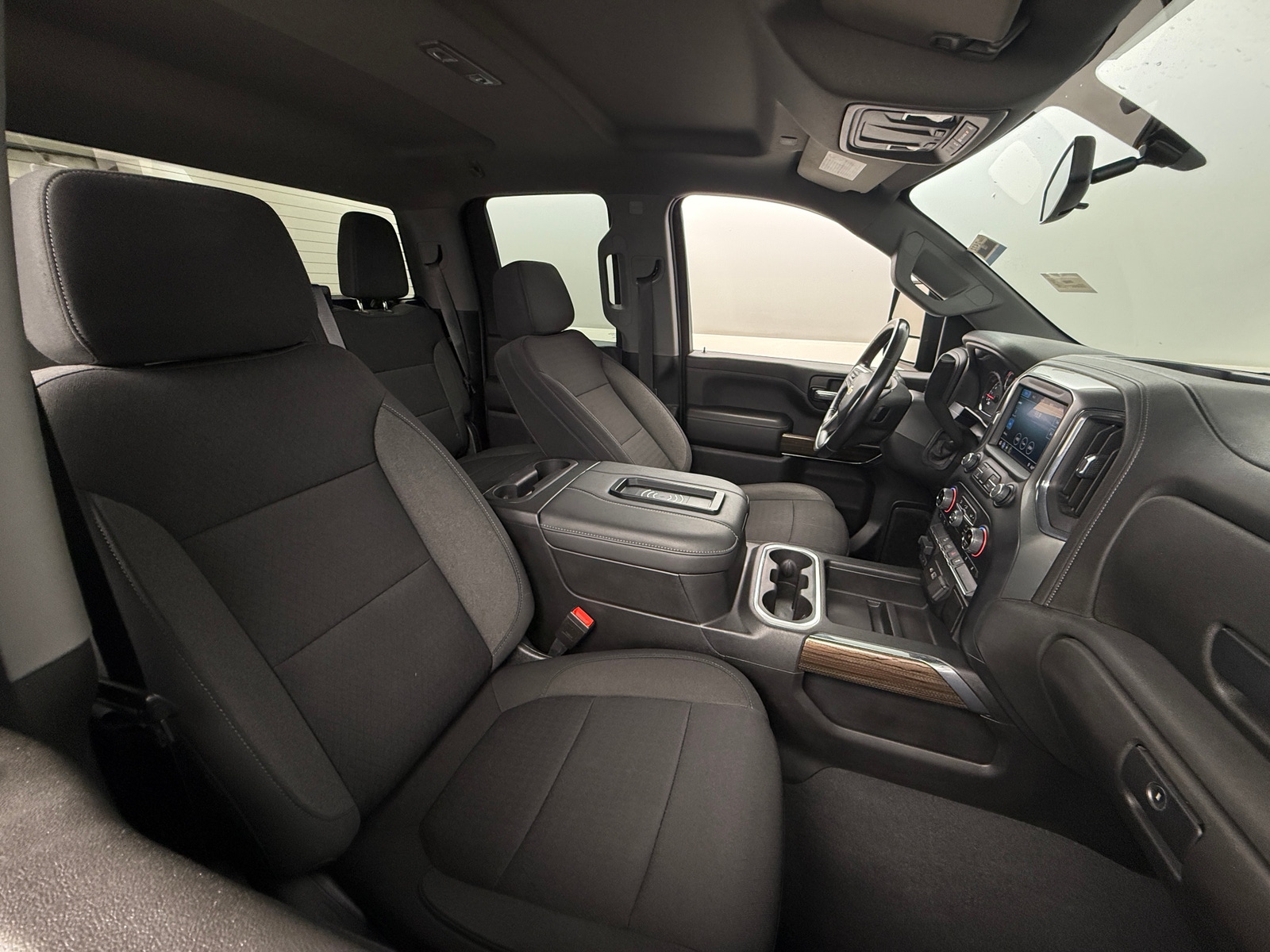 Thumbnail: 2022 Chevrolet Silverado 2500 - 2