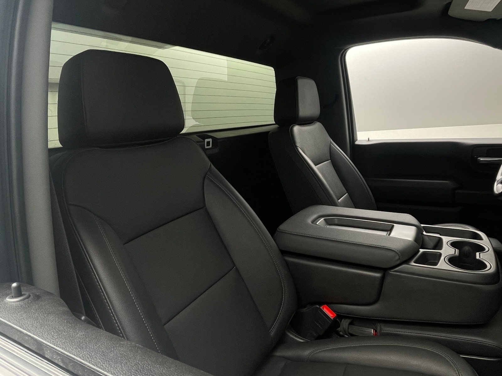 Thumbnail: 2025 Chevrolet Silverado 2500 - 2