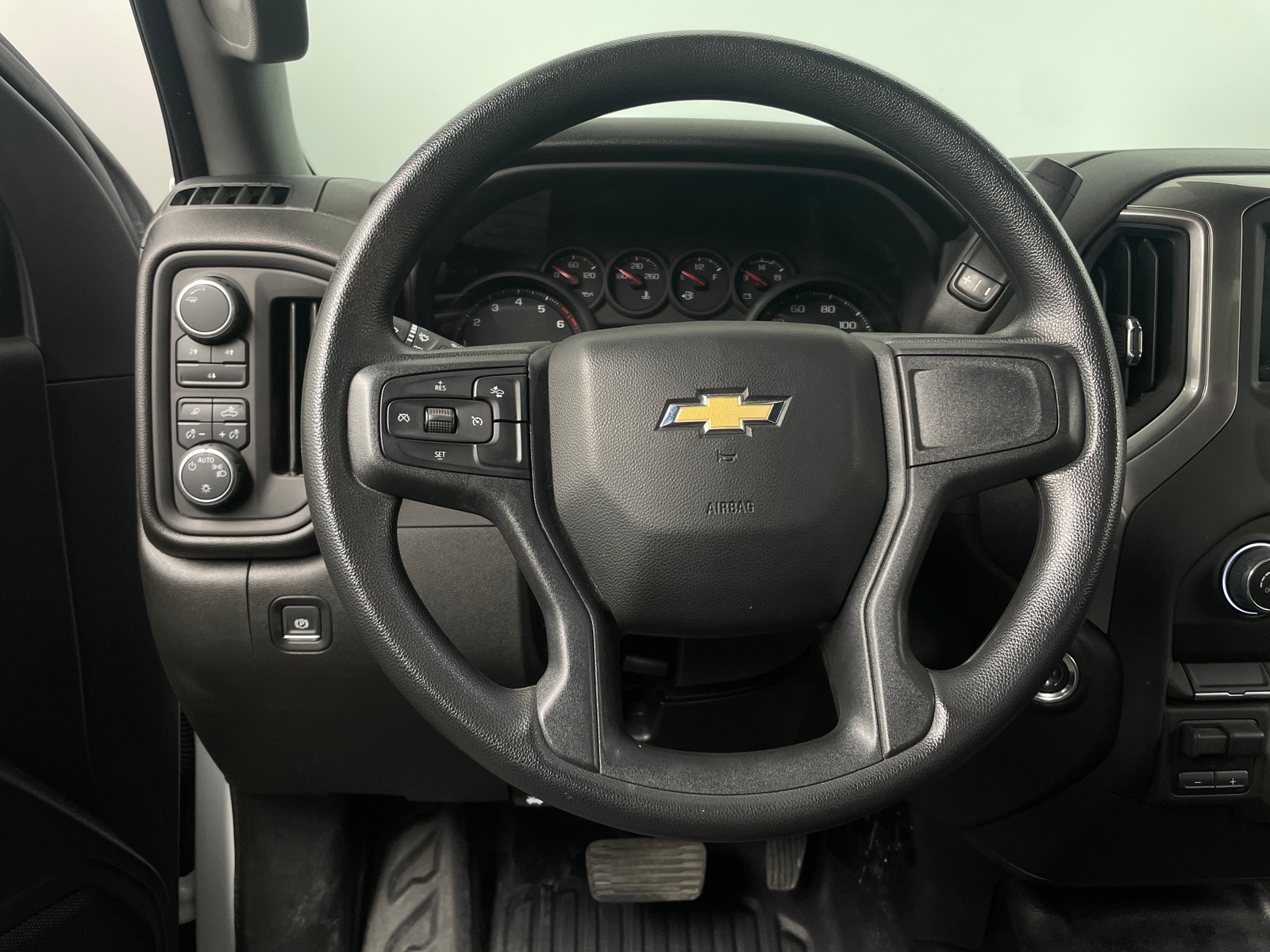 Thumbnail: 2025 Chevrolet Silverado 2500 - 5