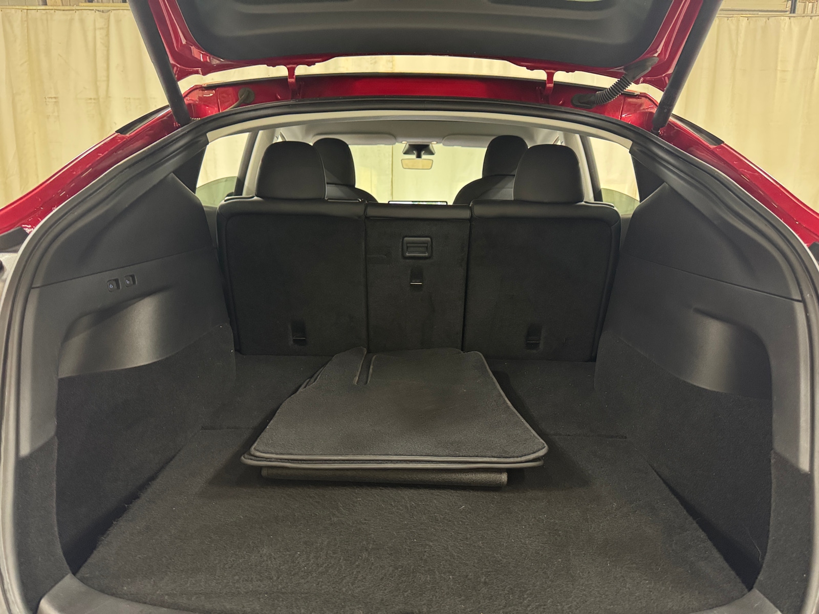 Thumbnail: 2020 Tesla Model Y - 6