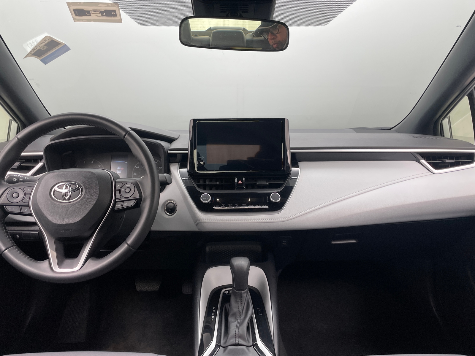 Thumbnail: 2025 Toyota Corolla - 3