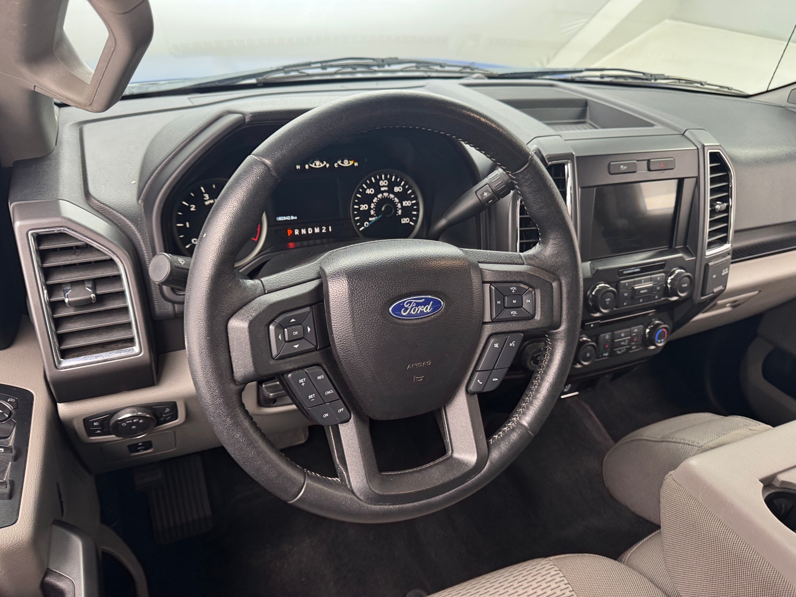 Thumbnail: 2017 Ford Econoline - 5