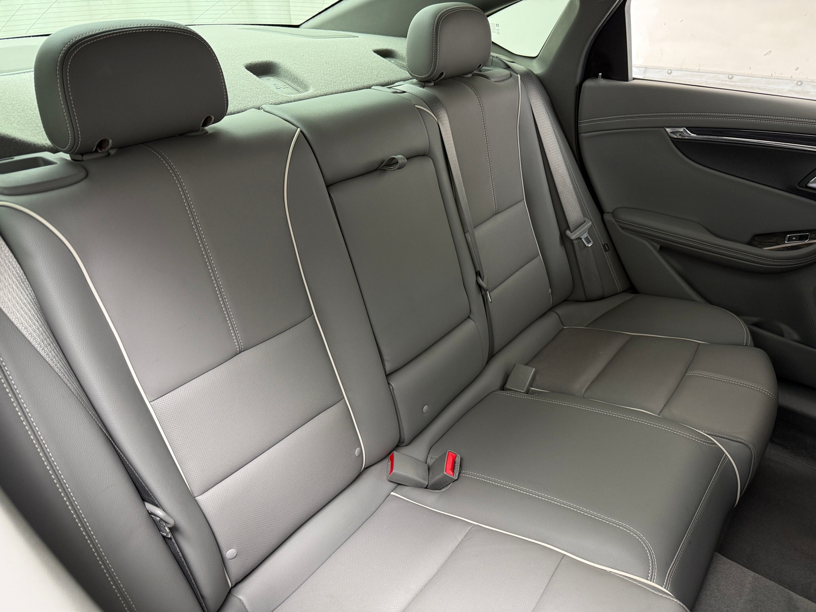 Thumbnail: 2015 Chevrolet Impala - 5