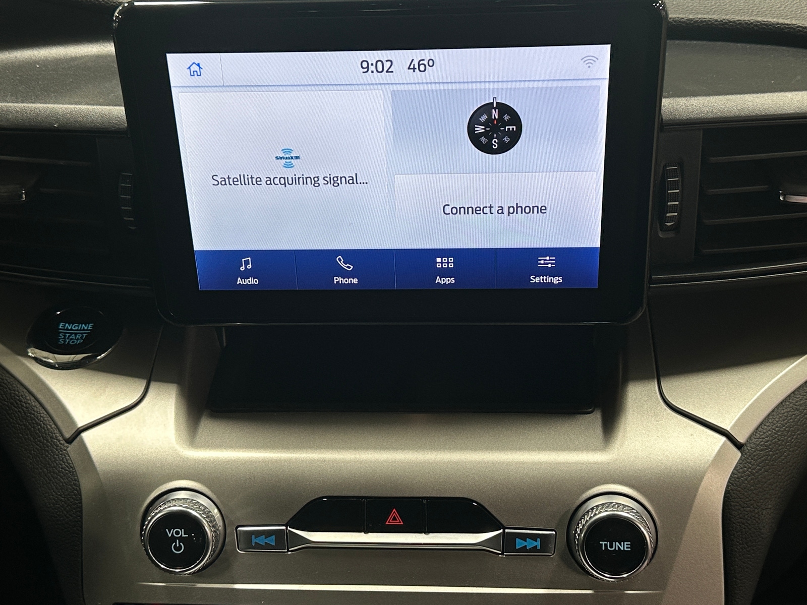 Thumbnail: 2022 Ford Explorer - 4