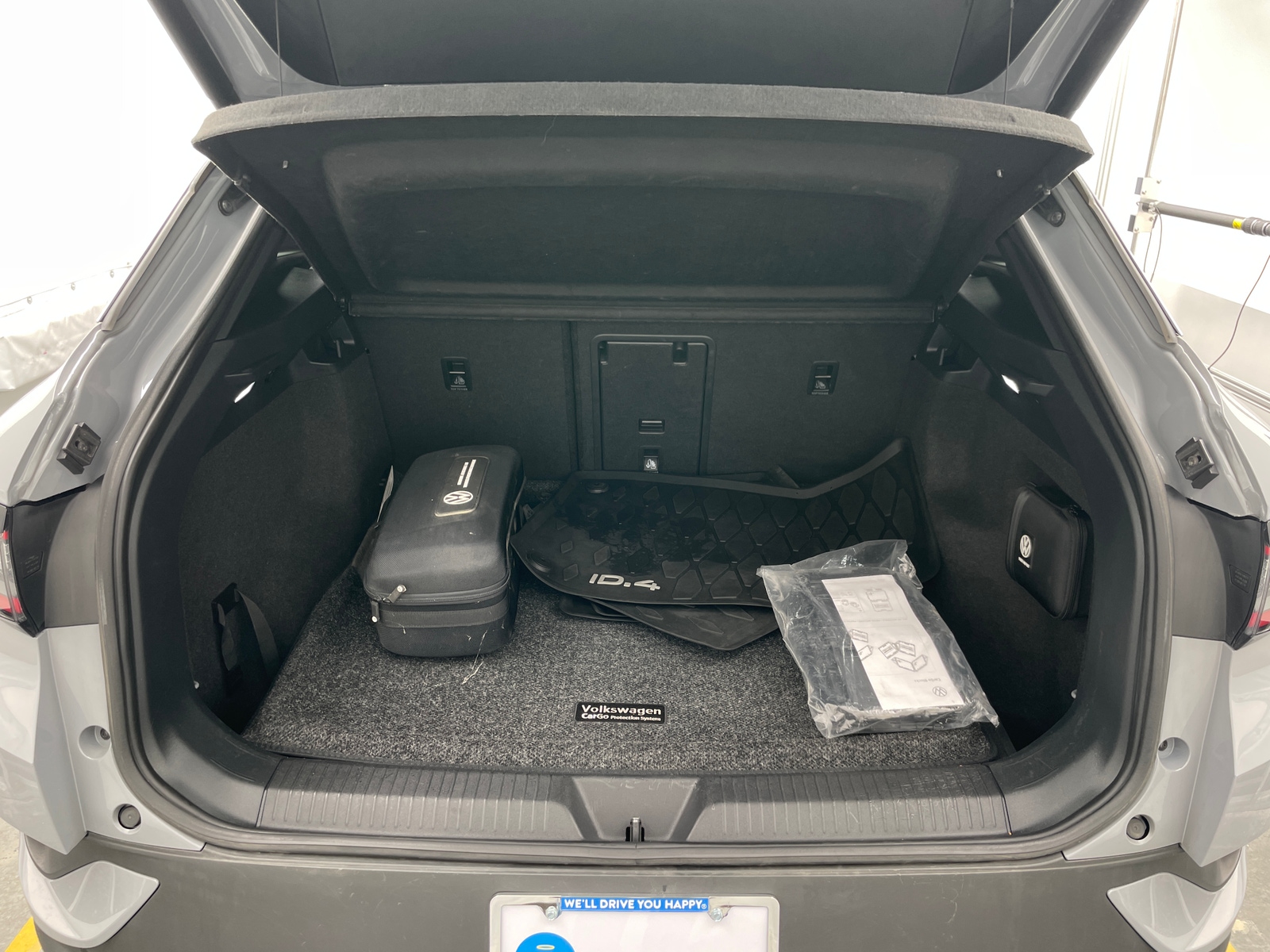 Thumbnail: 2021 Volkswagen ID.4 - 6