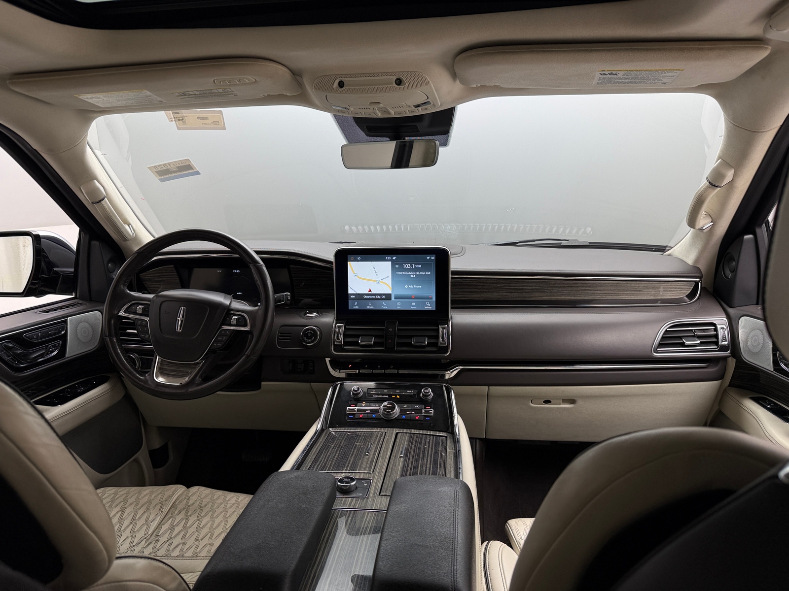 Thumbnail: 2020 Lincoln Navigator - 3