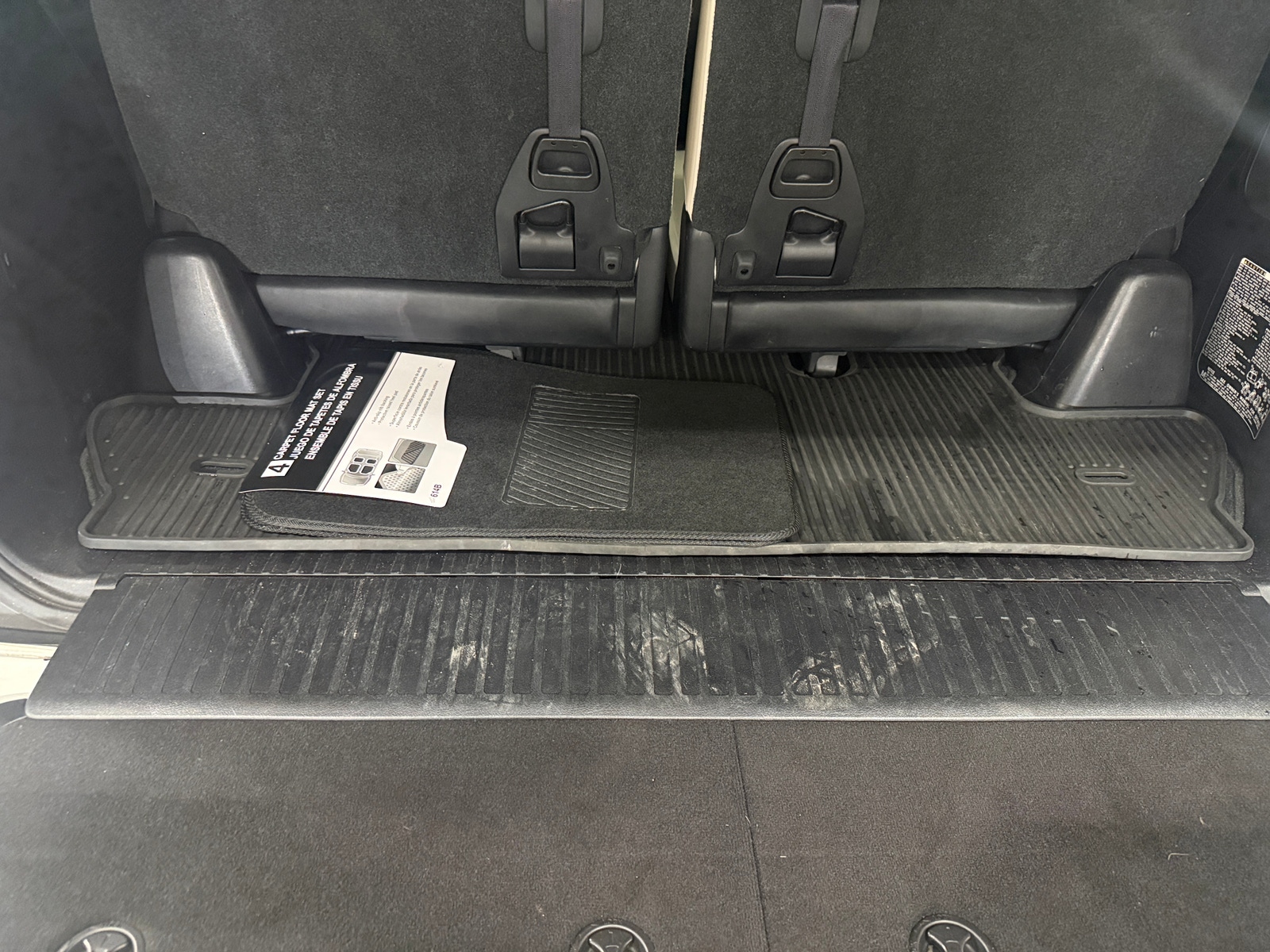 Thumbnail: 2020 Lexus LX - 6