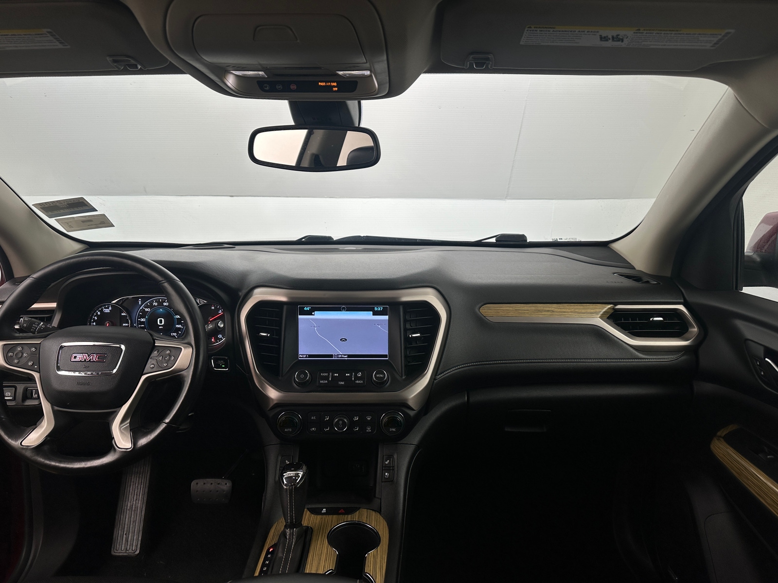 Thumbnail: 2019 GMC Acadia - 2