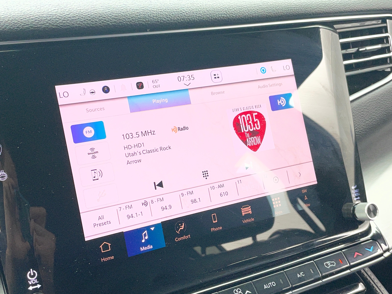 Thumbnail: 2025 Jeep Wagoneer - 3