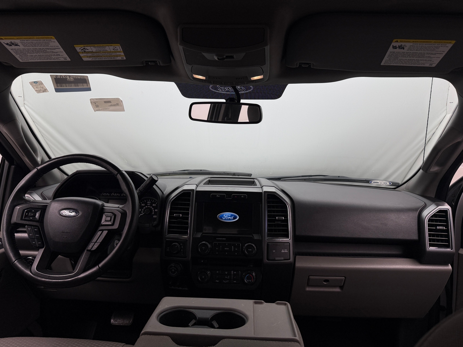 Thumbnail: 2018 Ford Econoline - 3